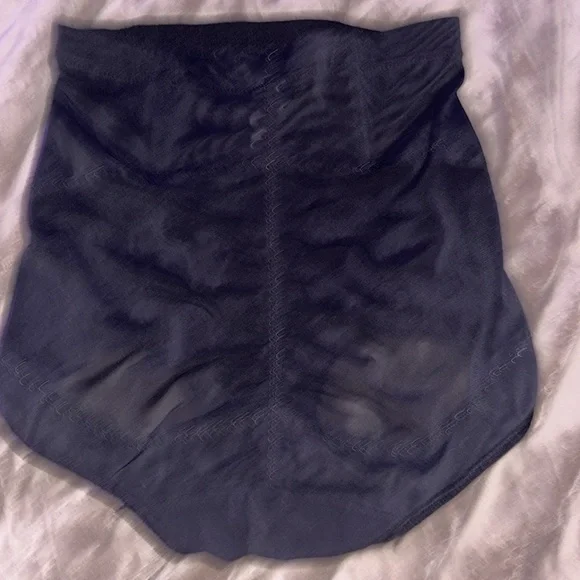 Shapewear - Picture 4 of 5